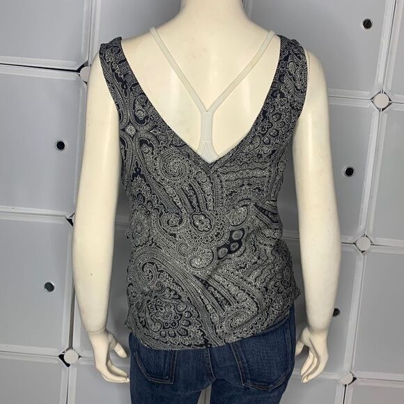J. Crew 100% Silk Paisley Tank Blouse Size XSmall - Picture 3 of 9